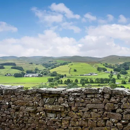 Holiday home High Barugh Gaisgill